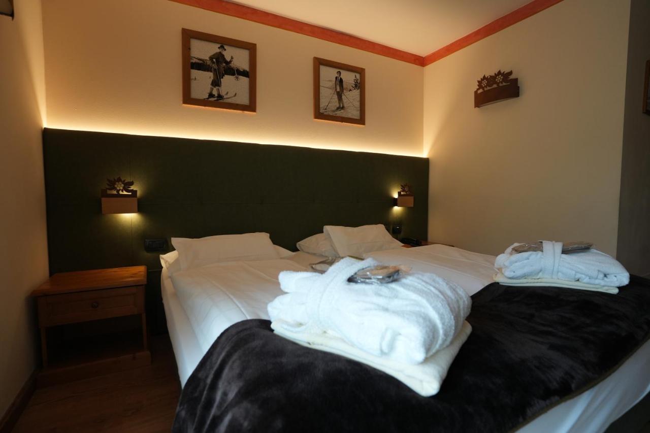 Hotel Al Parco Моена Екстериор снимка